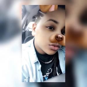 Meet your Posher, Yahaira